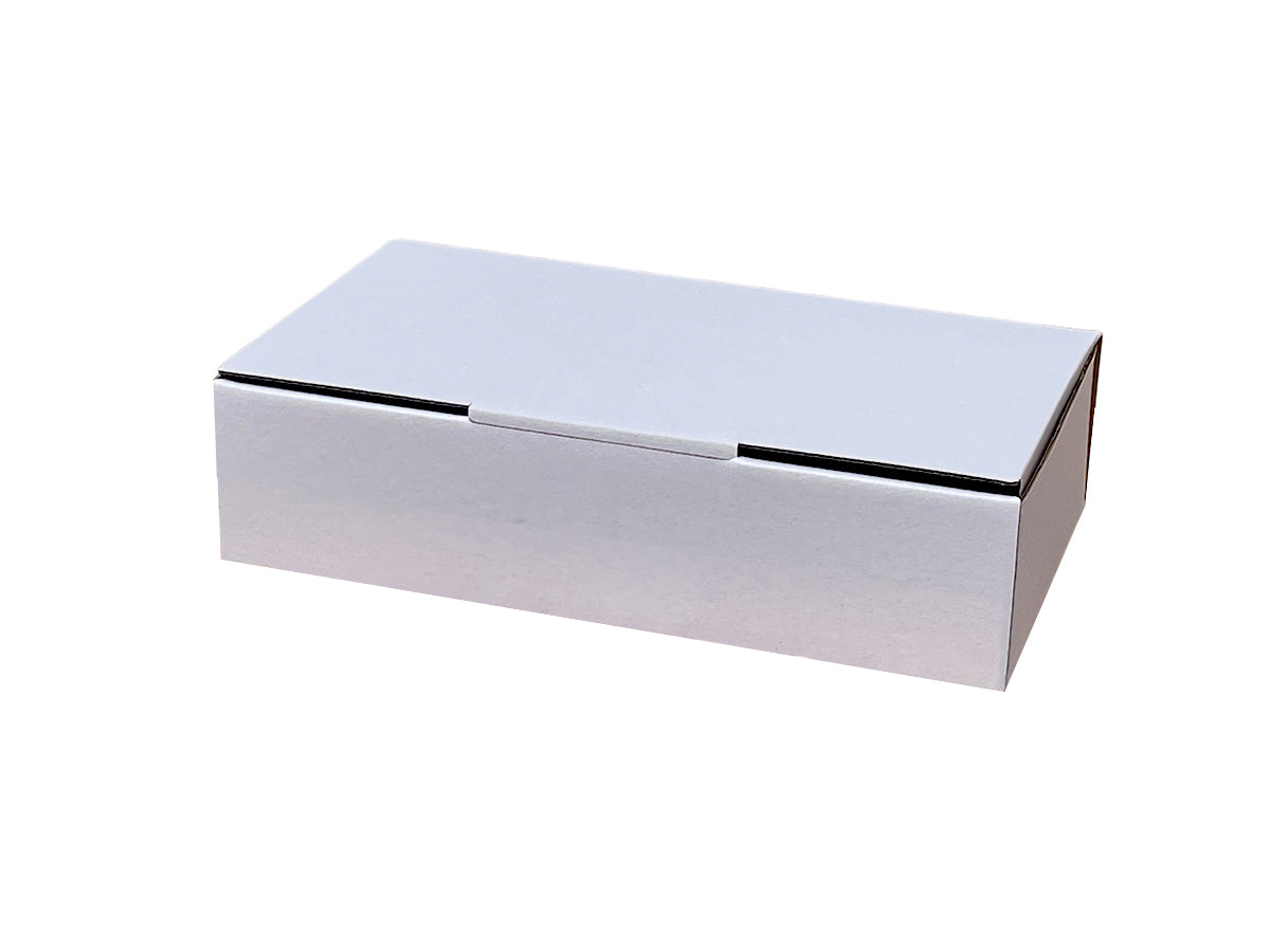 White Mailing Box A5 240 x 150 x 60 mm